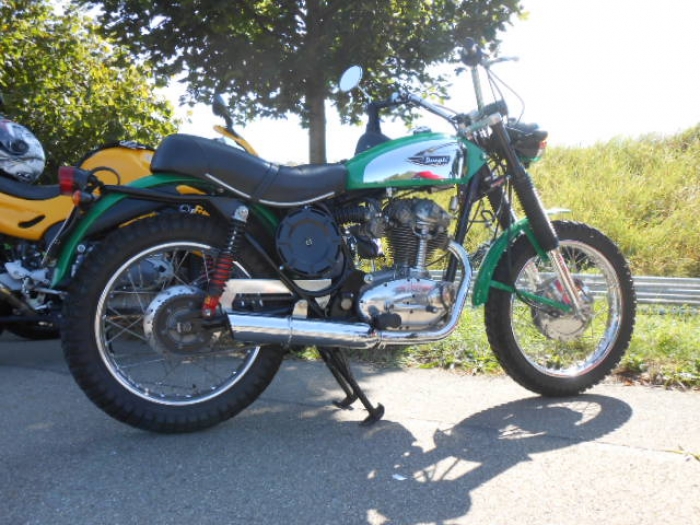 THE CRANKCASE. classic racing bikes motorcycles new zealand australia -