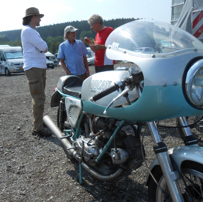 guided classic motorcycle tour spa francorchamps bikers classics -